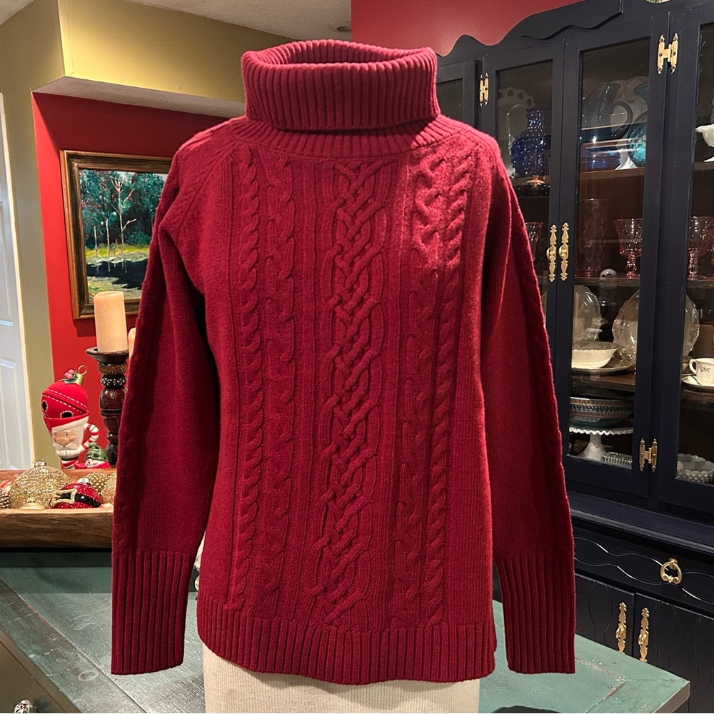 Women’s Dubarry Kennedy Ruby Red US Size 10/Large Sweater NWT